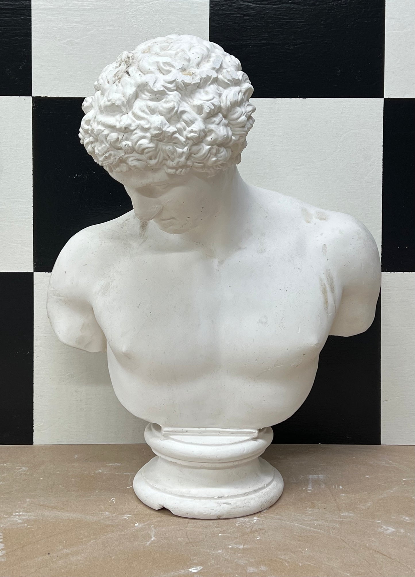 Bust