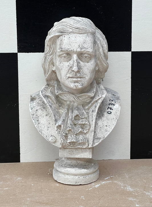 Bust