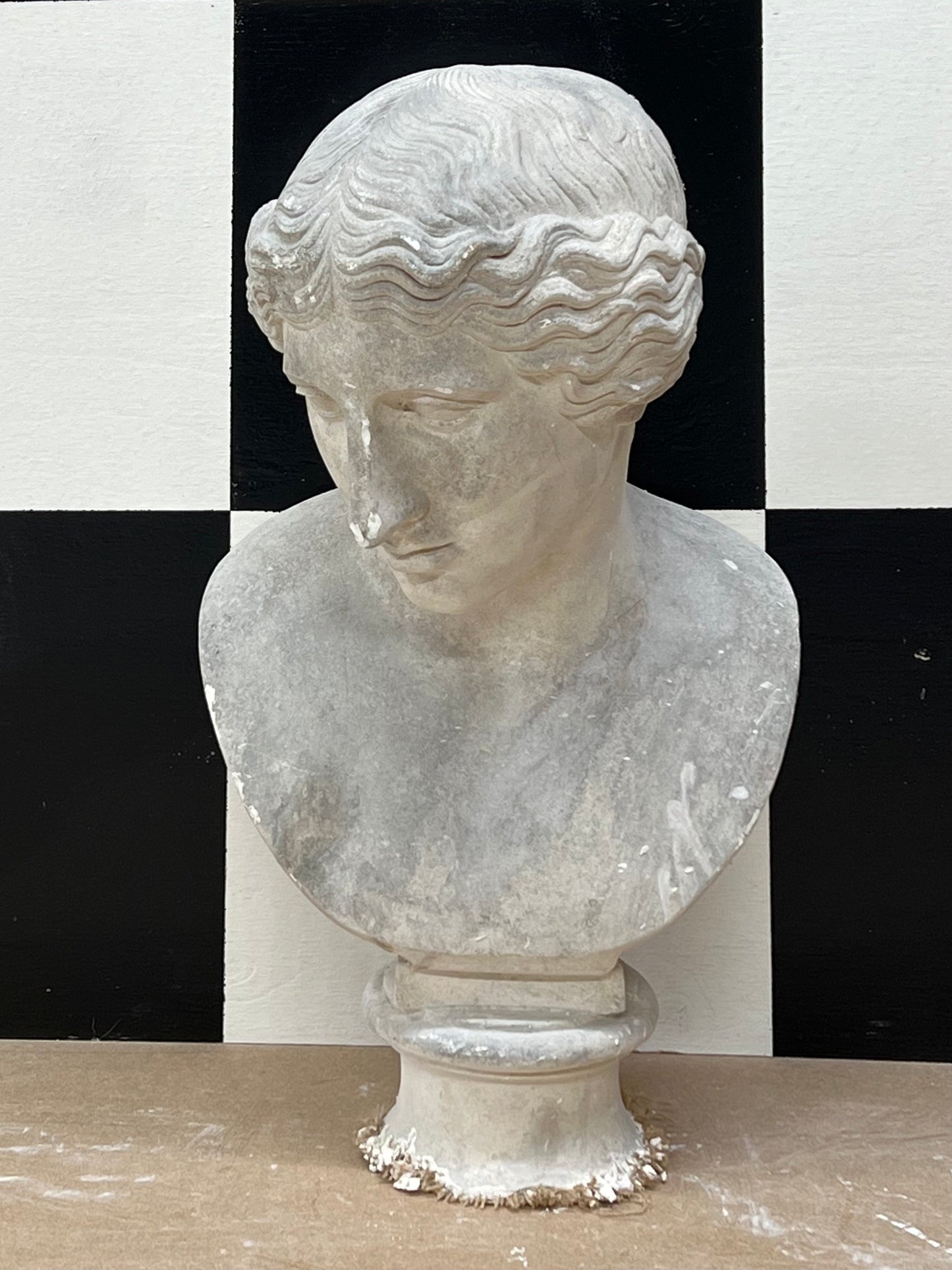 Bust